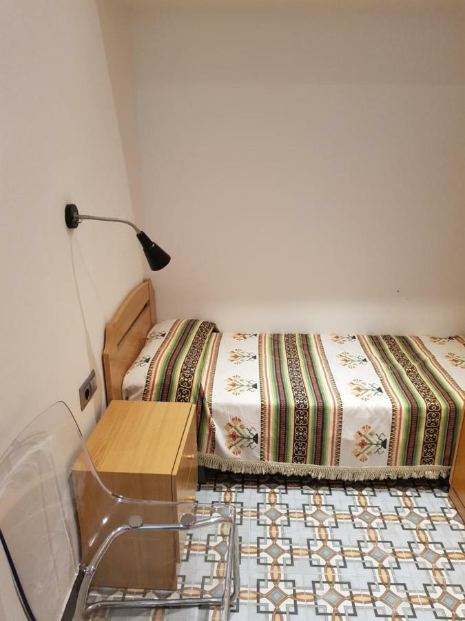 Apartamentos Nouvilas Portbou Exteriör bild